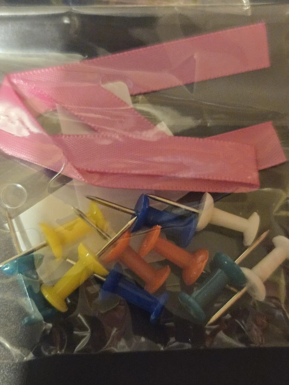 Pink Ribbon Party Push Pin Set 140 Pcs Multicolor  – Plastic Head